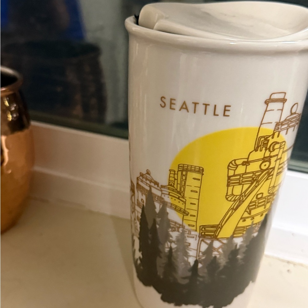 Rare 2015 Starbucks ceramic travel tumbler